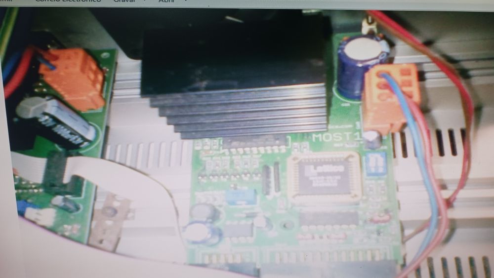 Cnc com área considerável a precisar de ligação por técnico habilitado