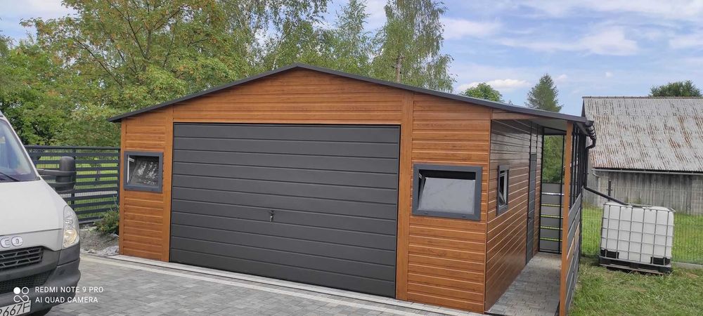 Garaż Drewnopodobny + Grafit Bramy konstrukcja OCYNK