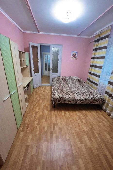 Продаж великого будинку в мікрорайоні Дубове, провулок Київський
