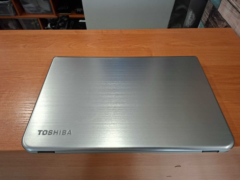 Laptop Toshiba I5 SSD Windows 11