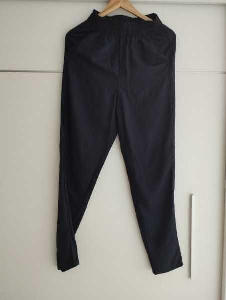 H&M-granatowe spodnie rozm.34