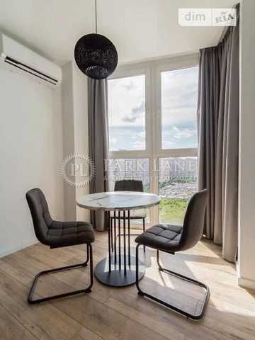 2х кімнатна квартира Драгоманова, 2б