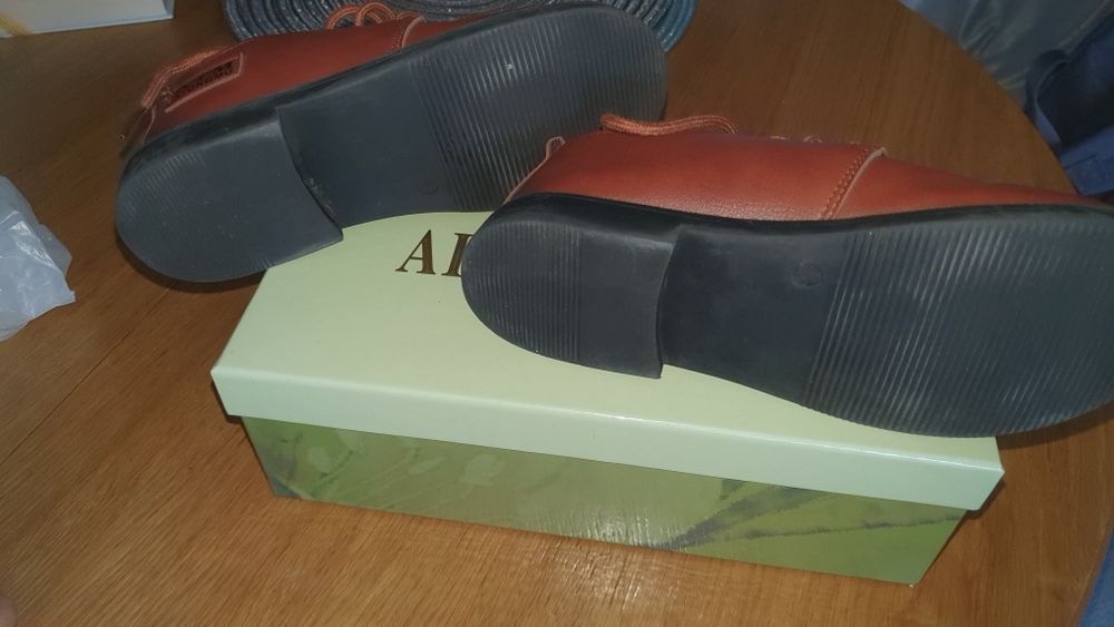 Взуття дитяче 35р 225