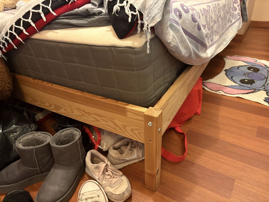 Cama ikea king size com colchao