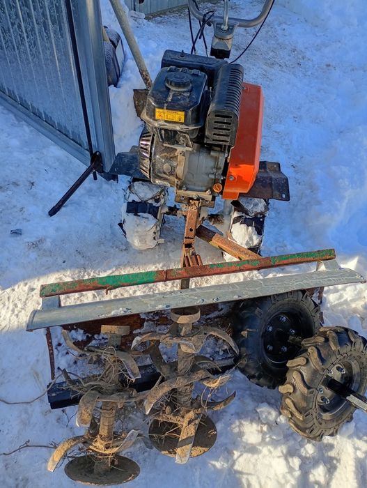 Glebogryzarka oleo mac.