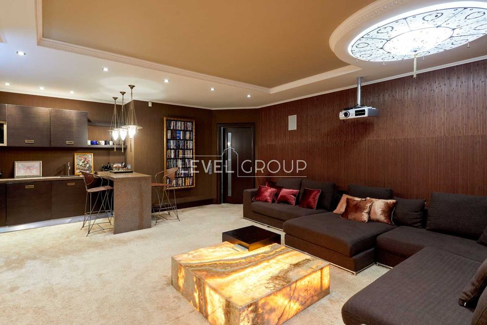 Продаж будинку 500 м² з виходом на канал. Конча-Заспа Козин Рудики