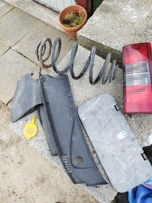 Zestaw Całość Lampa Felgi Aluminiowe R 17 R 14 R 13 Stalówki Tył Sprężyna Podszybie Korek Schowek Opel Combo C Corsa Cena za Całość
