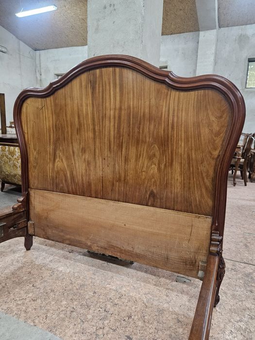 Stare francuskie łóżko ludwikowskie /