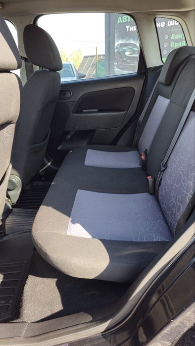 продам Ford Fiesta 2008