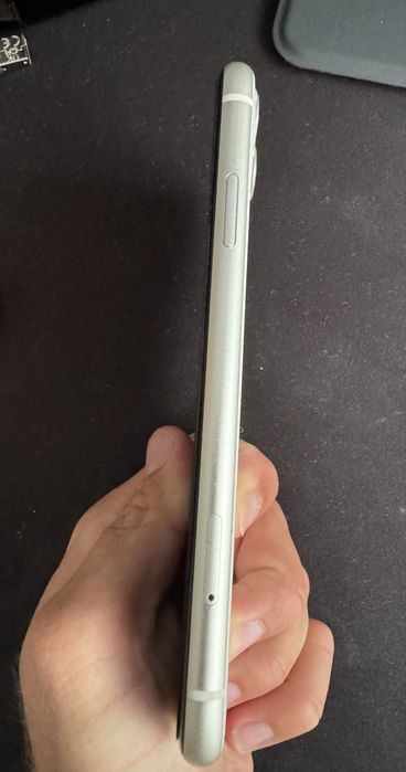 iPhone 11 128 GB, Biały