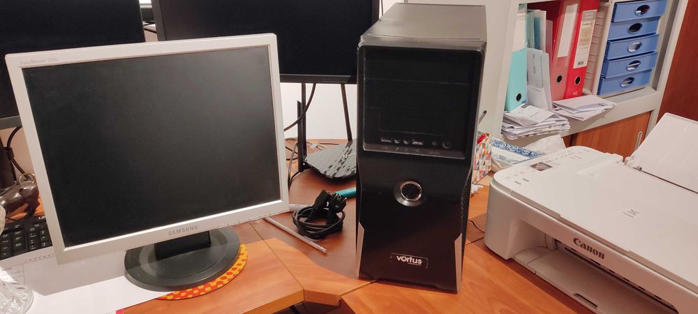 Computador Intel 3.0Ghz + Monitor