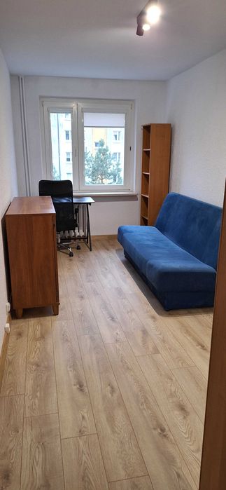 pokój-Winogrady ok 12m /850zl