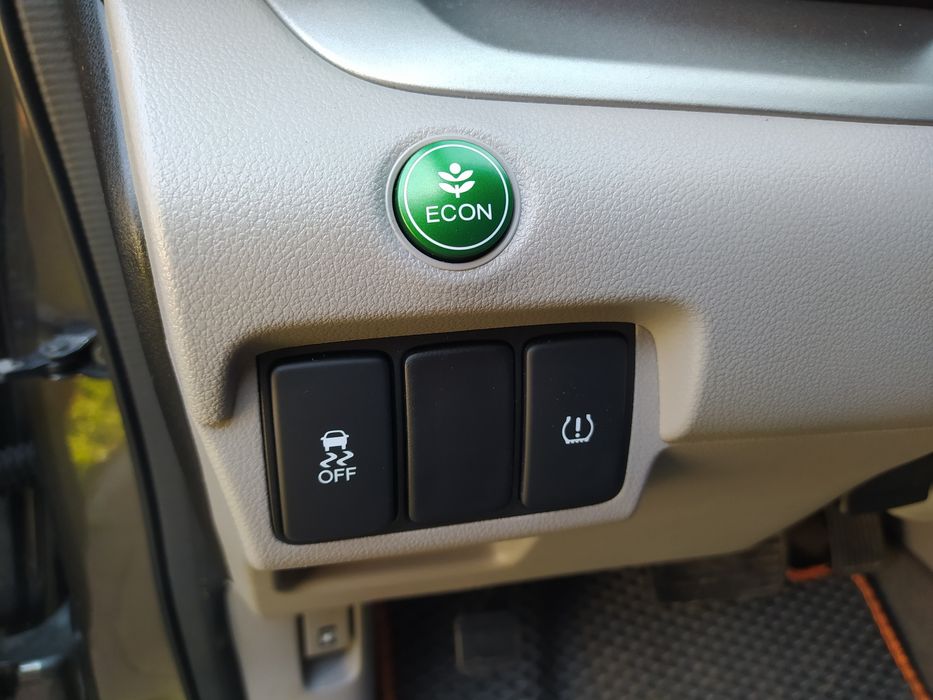 Продам Honda C-RV 2014