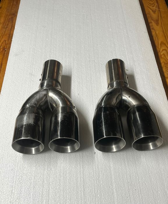 Podwójne końcówki wydechu