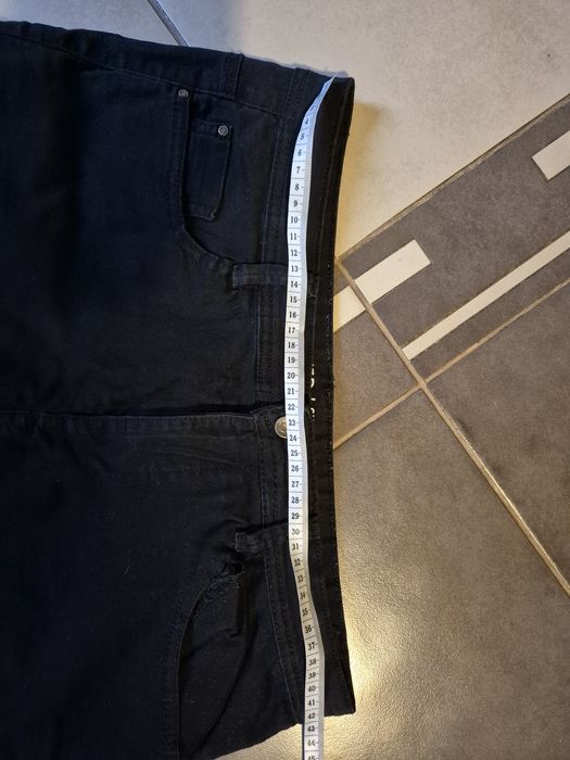 Spodnie damskie czarne Beloved r 40