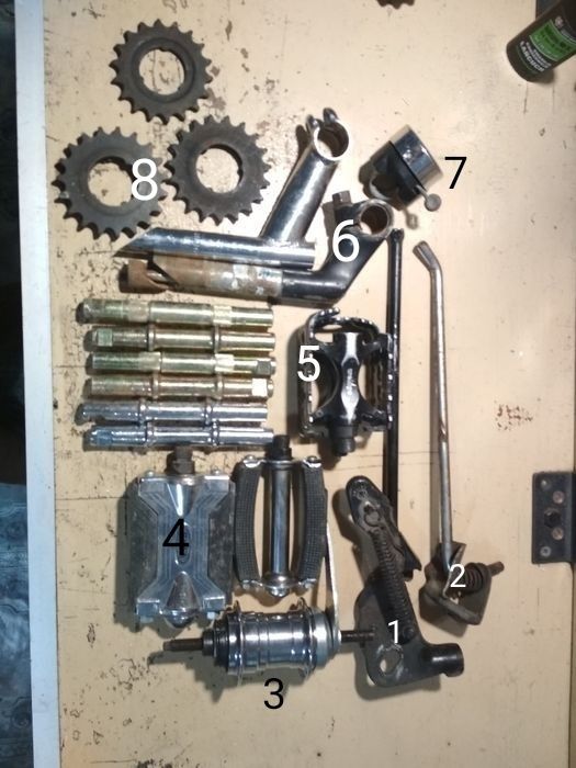 Вело запчастини.  .