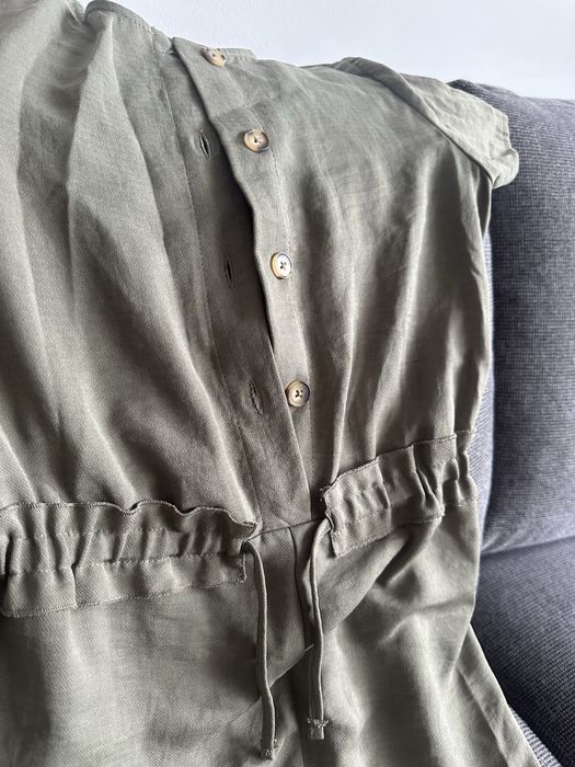 Продам комбінезон для дівчинки 11–12 років