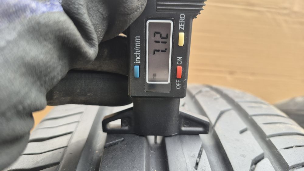 Opony 2 sztuki Continental ContiPremium Contact ² 215/55 R18 (2014R.)