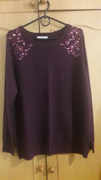 Свитерок женский