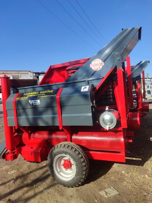 Kombajn do zbioru pestki dyni - KARADAS