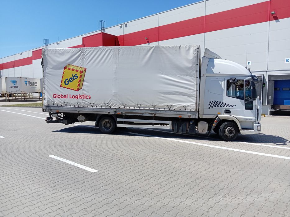 Iveco eurocargo 18 pal z windą