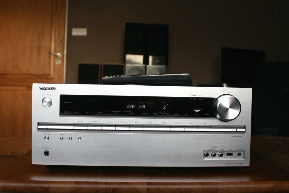 Mocny amplituner Onkyo Tx Nr 626 Bluetooth  WiFi wzmacniacz 160 watt kino domowe
