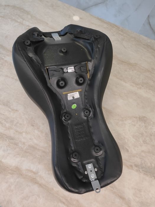 Banco Harley Davidson soundowner confort original street bob fxbb/s