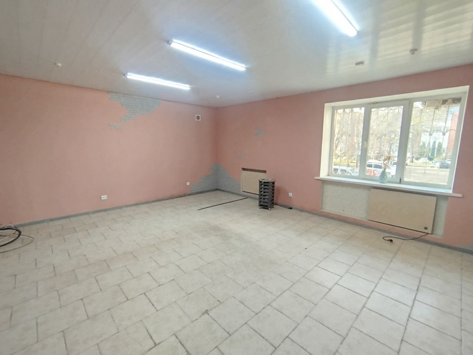Продаж або Оренда  комерційної нерухомісті 58м². р-н УНУС