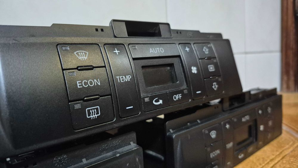 AUDI A4 B5(8D)-Climatronic /Módulo Sofagem Facelift 1Din 8D0,820043M