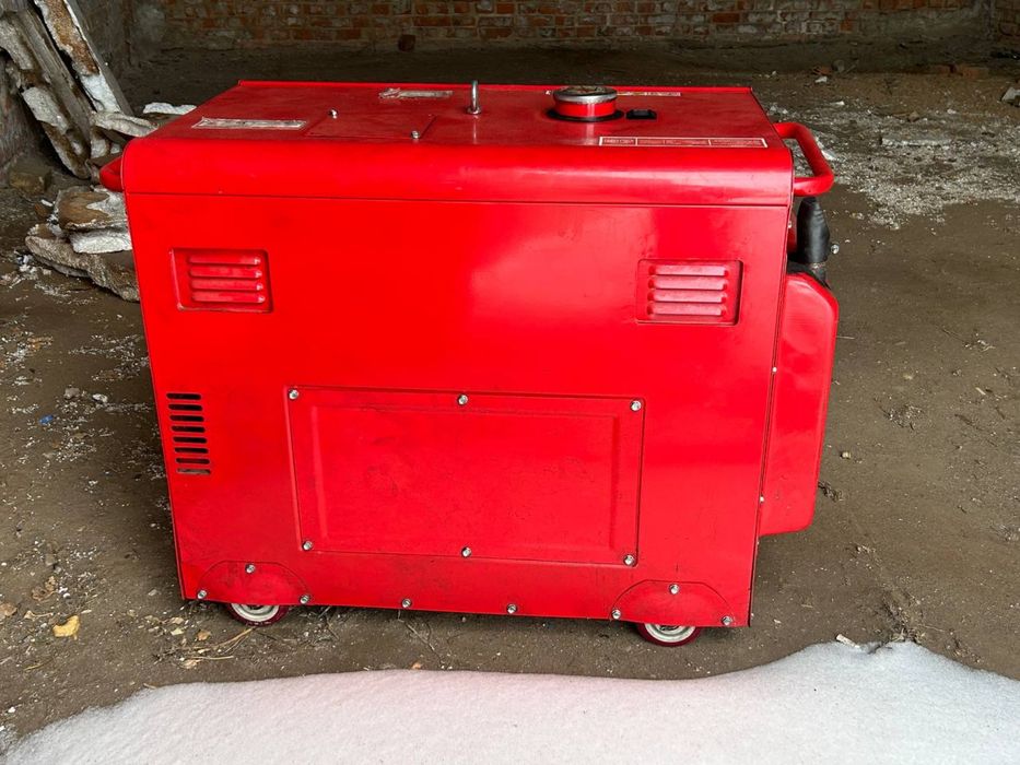 Дизельний генератор Kraftwele SDG9800S Silent (9.5 - 9.8 кВт, 220V/380V)