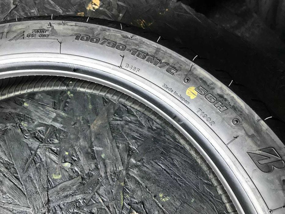 Мото шини б/в 100/90 R18 Bridgestone Battlax BT46F (3054М)