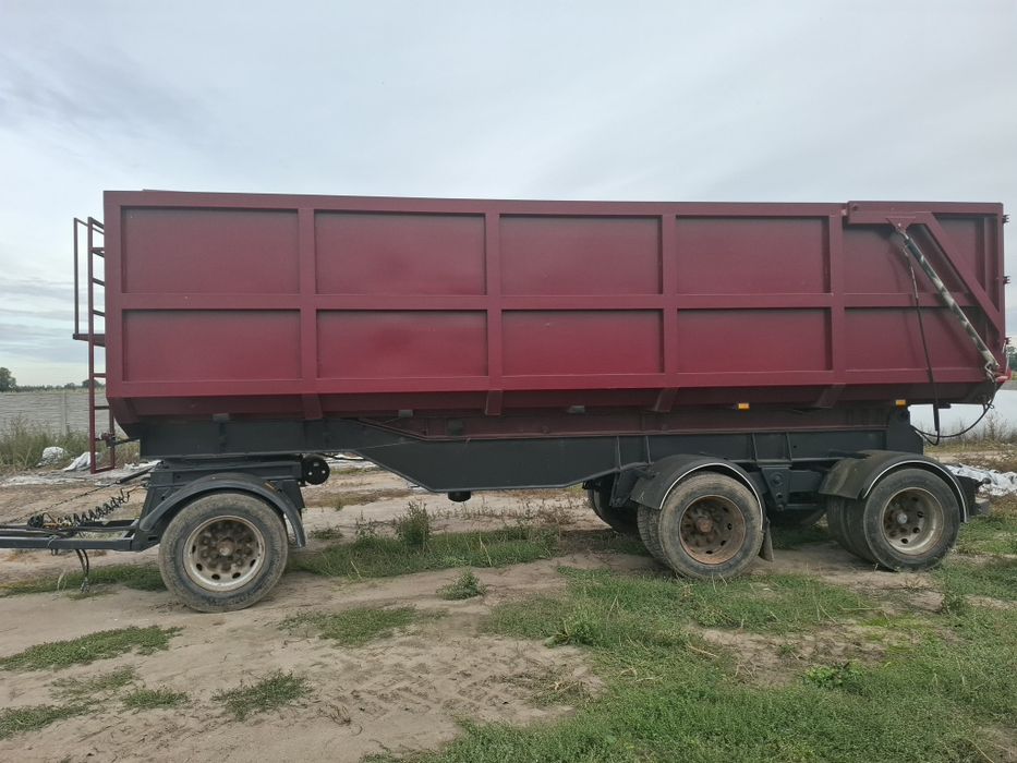 Przyczepa rolnicza wywrotka trzyosiowa 3 osiowa
