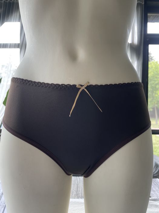 Tanga Stella r.S, (584)