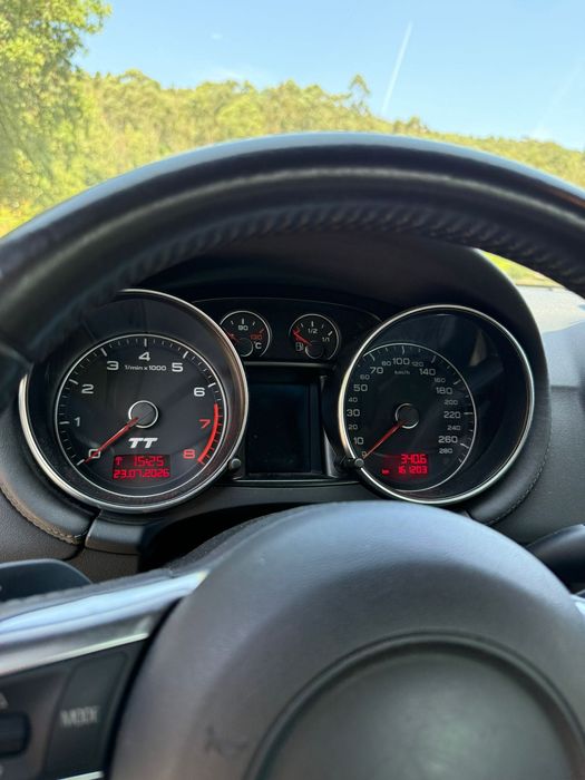 Audi TT 2.0 TFSI — photo 4