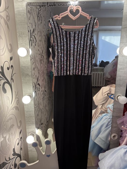 Вечірні сукні плаття вечернее платье