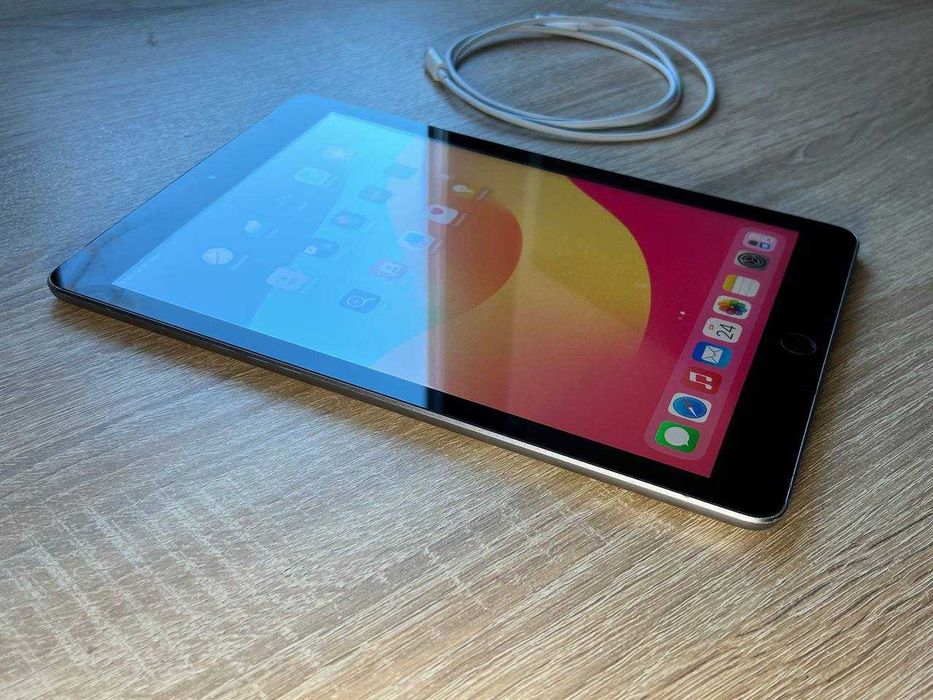 Оригінал Ipad 6 Black