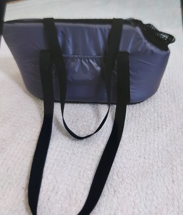 Продам переноску.