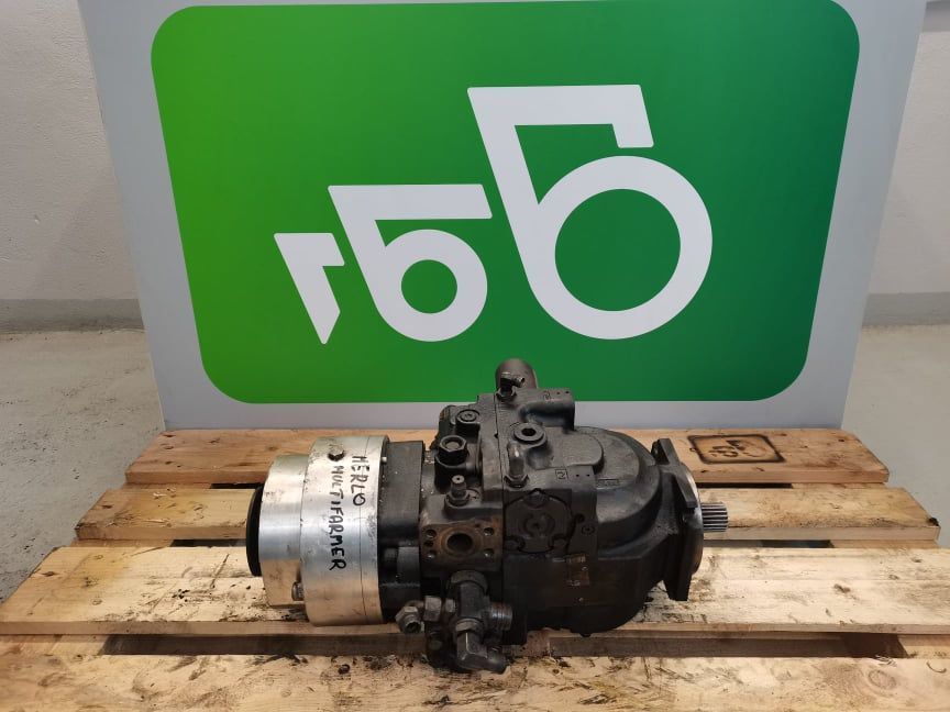 Merlo .... Multifarmer {Pompa jazdy Sauer-Danfoss 90R075}