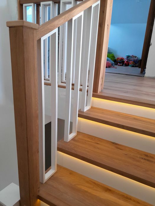 Schody | Stopnie | Dąb | Jesion