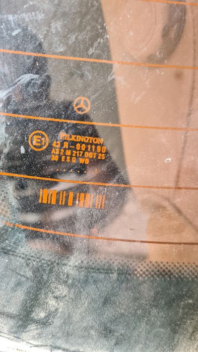 Скло заднє Мерседес w-203 сідан