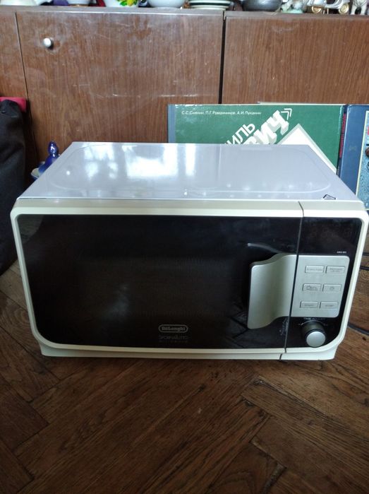 Мікрохвильова DeLonghi на з/ч