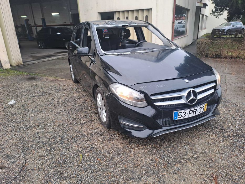 Salvado Mercedes-Benz  B Cdi de 2015