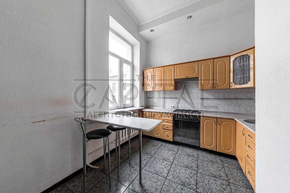 Продаж дворівневої квартири в центрі Києва - Басейна 12 - Печерськ