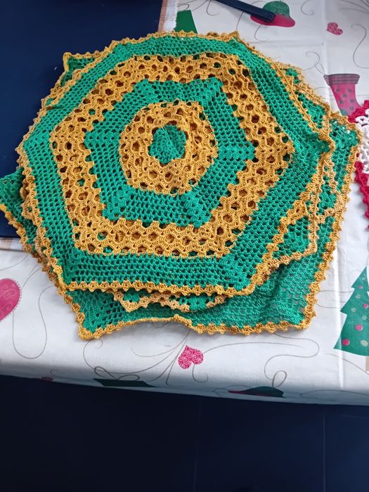 Naperons todos feitos artesanalmente