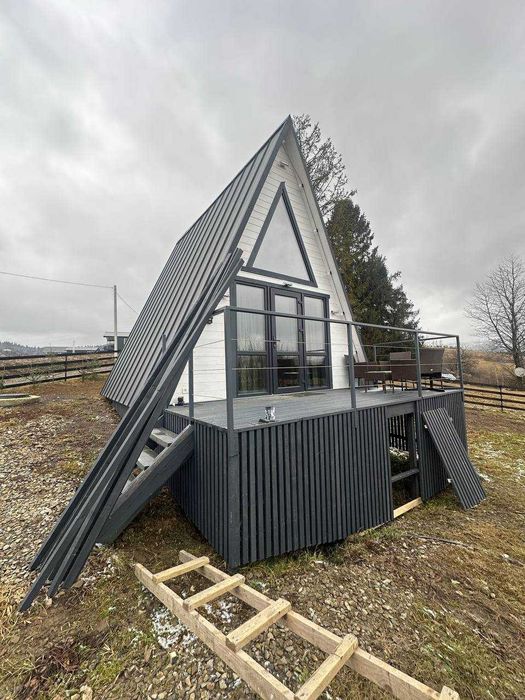 Продаж будинку в с. Славське, дуже вдала інвестиція !