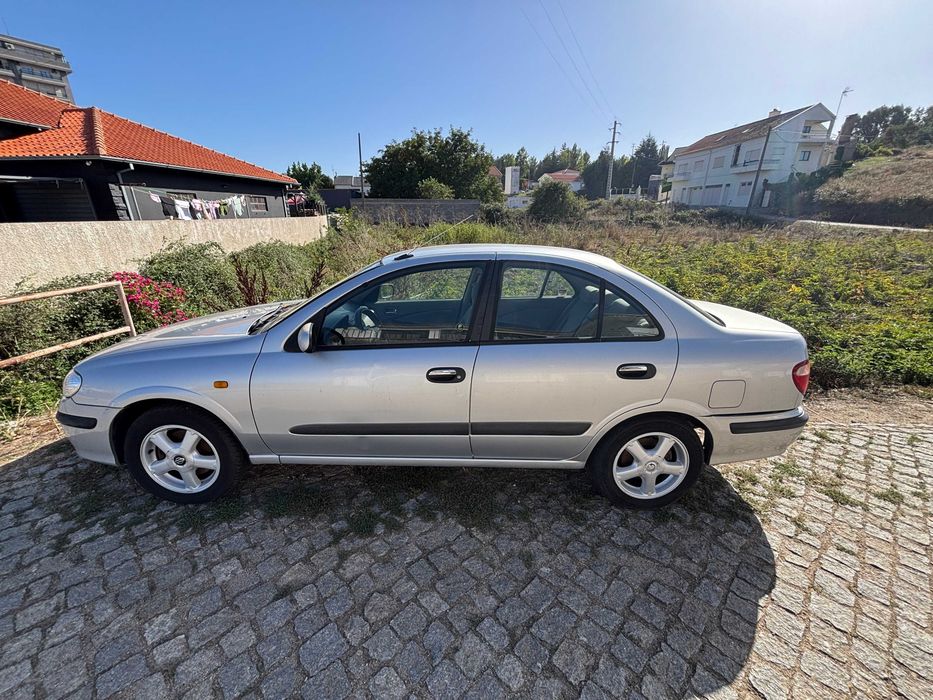 Nissan Almera 1.5 90cv N16 | 305.000 km | 2000 | Gasolina