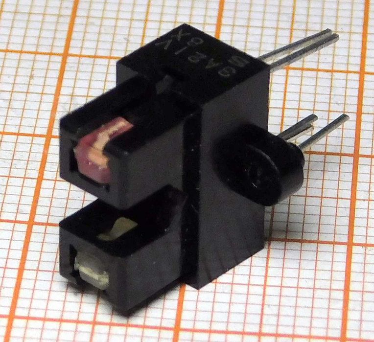 Czujnik szczelinowy transoptor [064]B