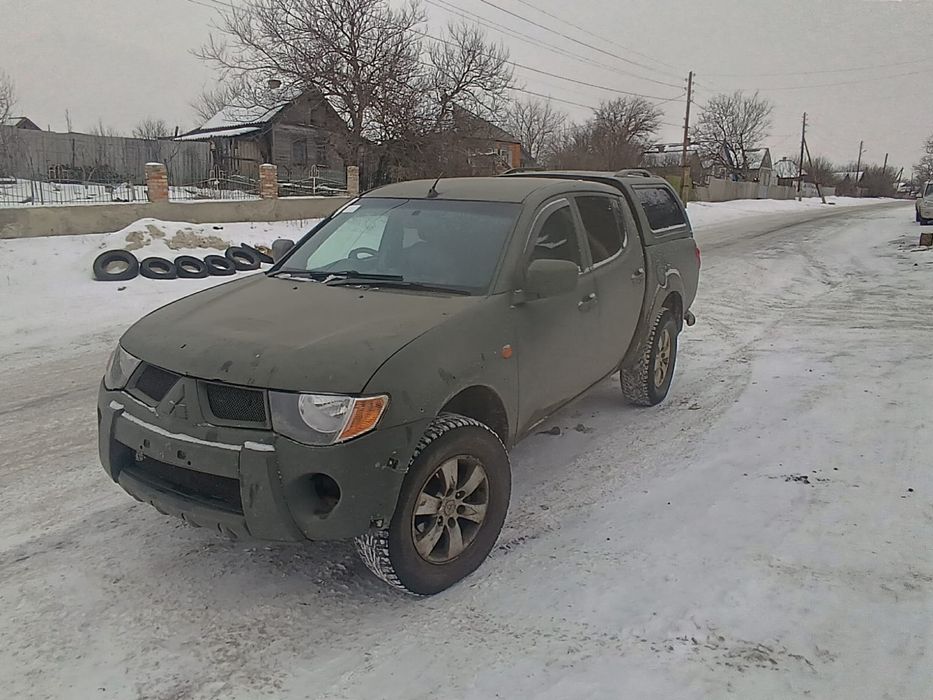 Продам  Міцубіші Л200