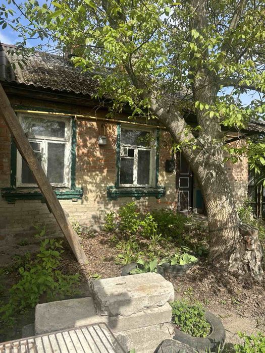 Продається частина будинку