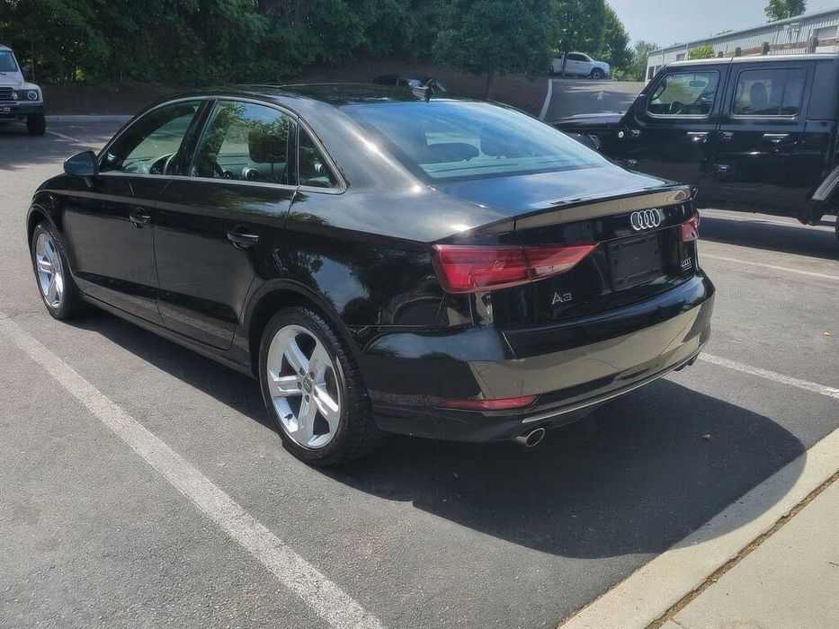 Audi A3      2018